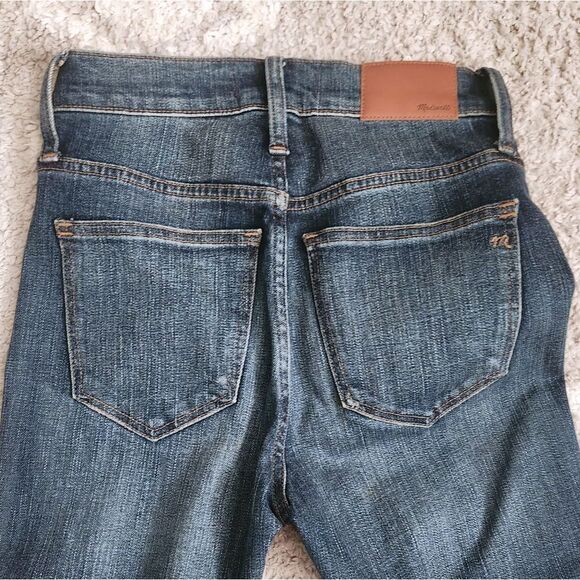 Madewell Petite 10" High-Rise Skinny Jeans: Cutout Tulip Hem Edition Size 24 - Picture 7 of 8